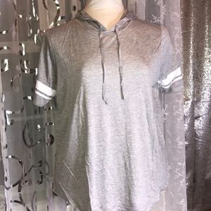Short sleeve hoodie 🐇NWT